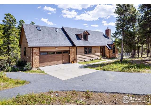 Property at 10212 Dowdle Dr, Golden, CO 80403, 3 beds, 2 baths