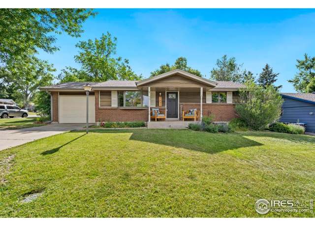 Property at 7423 Saulsbury St, Arvada, CO 80003, 2 beds, 2 baths