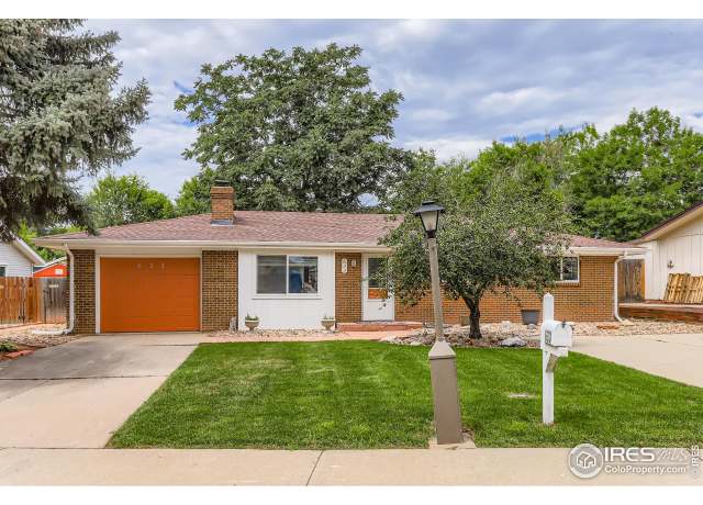 Property at 633 Hilltop St, Longmont, CO 80504, 3 beds, 1.5 baths