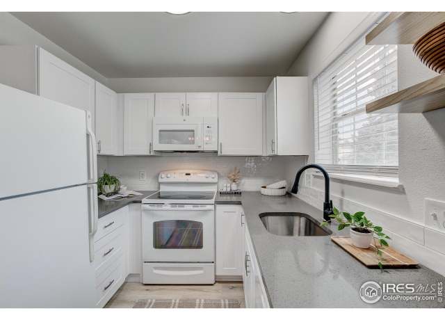 Property at 3200 Azalea Dr #5, Fort Collins, CO 80526, 2 beds, 1.5 baths