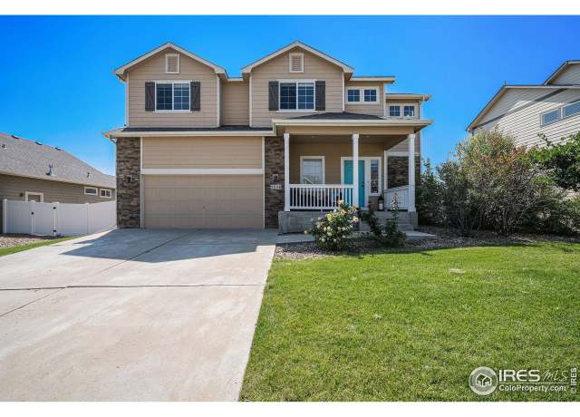 Property at 3246 Tupelo Ln, Johnstown, CO 80534, 4 beds, 2.5 baths