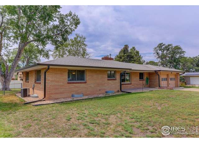 Property at 2659 Mountair Ln, Greeley, CO 80634, 5 beds, 2.5 baths