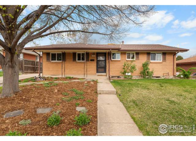 Property at 9261 Julian Way, Westminster, CO 80031, 3 beds, 2.5 baths