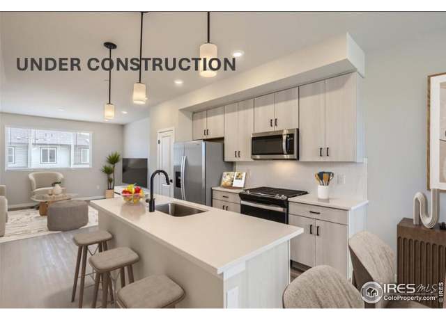 Property at 2379 E Suniga Rd, Fort Collins, CO 80524, 2 beds, 2.5 baths