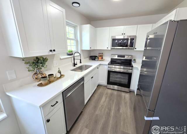 Property at 3200 Azalea Dr #3, Fort Collins, CO 80526, 2 beds, 1.5 baths