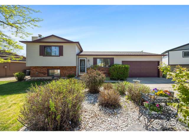Property at 127 Lori Dr, Loveland, CO 80537, 3 beds, 1.5 baths