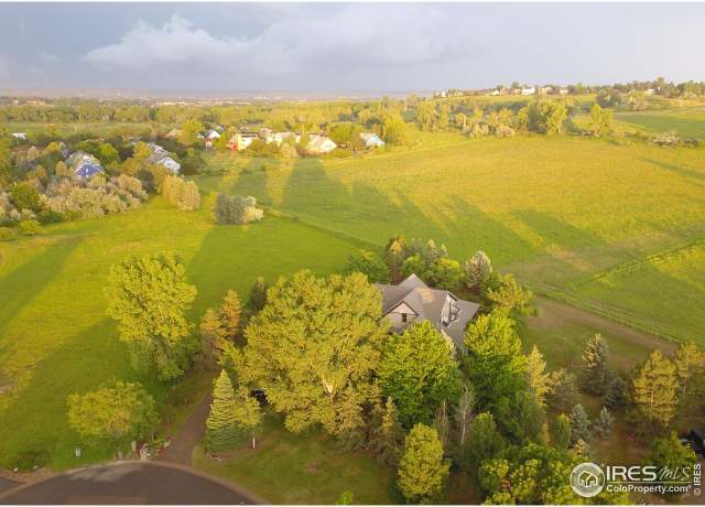 Property at 145 Brittany Ln, Lafayette, CO 80026, 5 beds, 5.5 baths