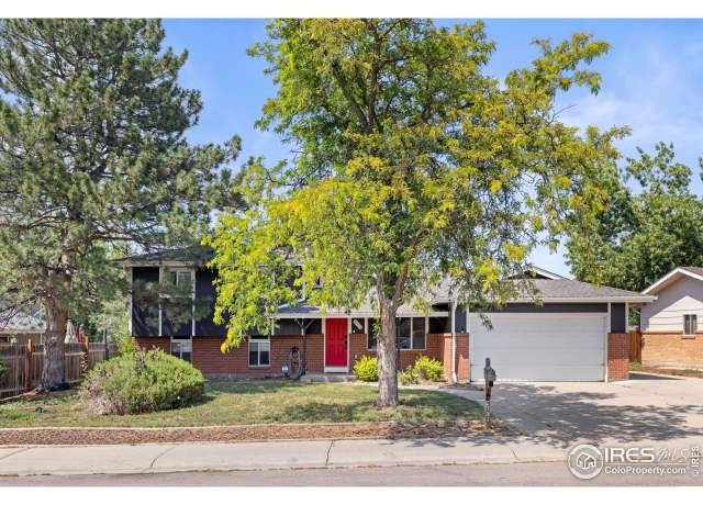 Property at 2733 W 22nd St Rd, Greeley, CO 80634, 4 beds, 3 baths
