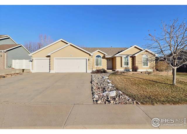 Property at 3106 56th Ave, Greeley, CO 80634, 3 beds, 2 baths