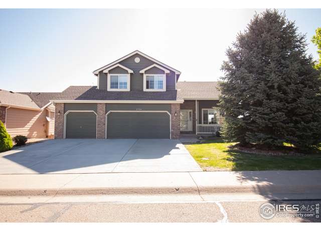 Property at 1734 68th Ave, Greeley, CO 80634, 3 beds, 2.5 baths
