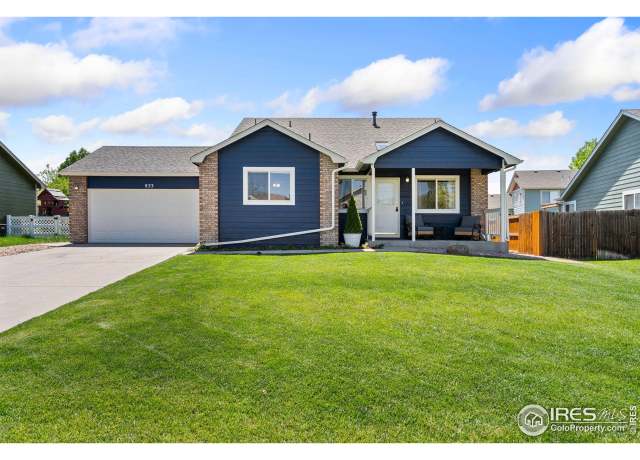 Property at 833 Kaitlyn Cir, Loveland, CO 80537, 4 beds, 3 baths