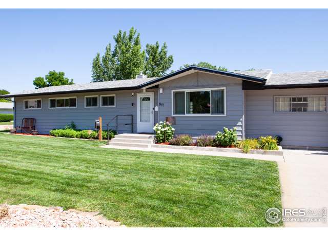 Property at 947 Holden Ln, Sterling, CO 80751, 3 beds, 2 baths