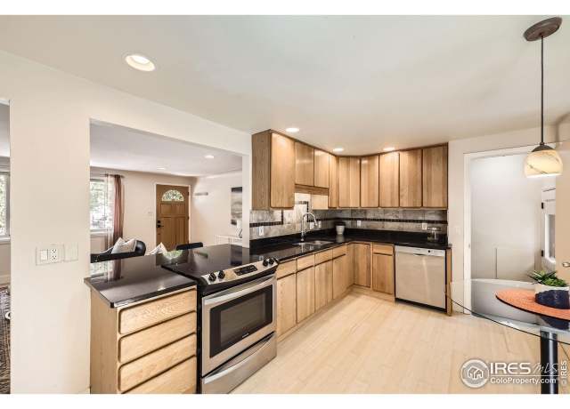 Property at 630 S 45th St, Boulder, CO 80305, 5 beds, 2 baths