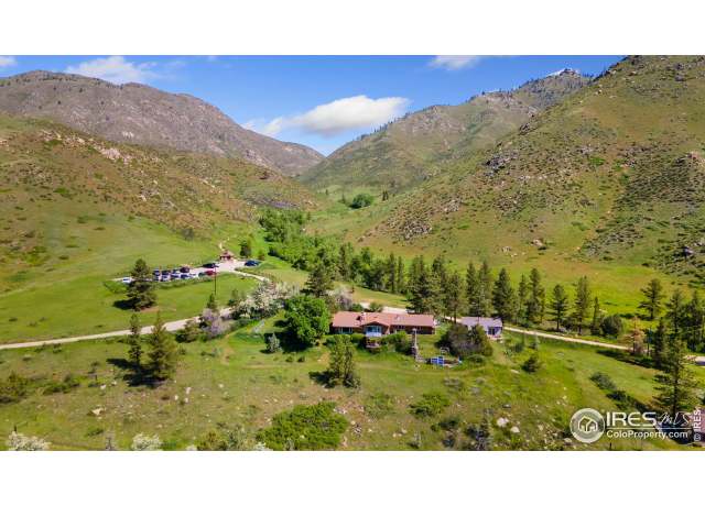 Property at 23 Wild River Rd, Bellvue, CO 80512, 2 beds, 3 baths
