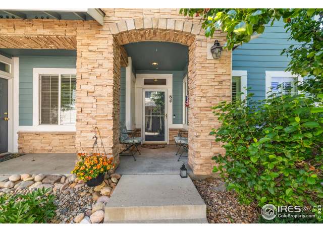 Property at 64 Whitehaven Cir, Highlands Ranch, CO 80129, 2 beds, 2.5 baths