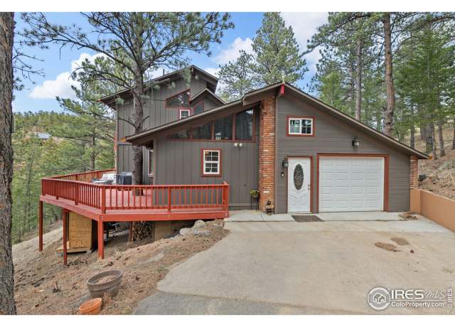 Property at 661 Peakview Rd, Boulder, CO 80302, 3 beds, 2 baths