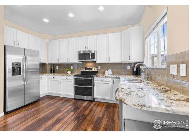 Property at 956 Shavano Peak Dr, Superior, CO 80027, 3 beds, 2.5 baths