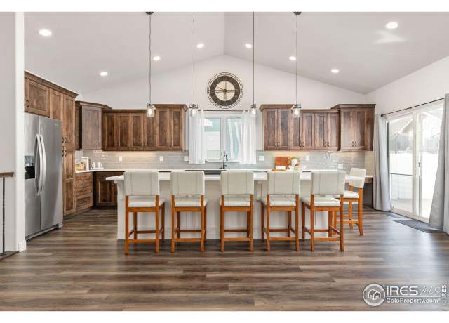 Property at 6625 34th St, Greeley, CO 80634, 5 beds, 3 baths