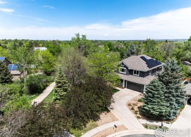 Property at 982 Walnut Ct, Louisville, CO 80027, 5 beds, 3.5 baths