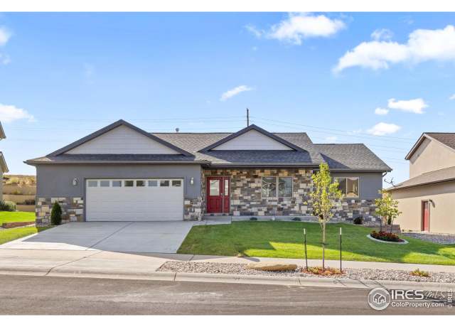 Property at 407 Double Tree Dr, Greeley, CO 80634, 5 beds, 4 baths