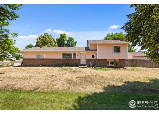 Property at 1013 E Willox Ln, Fort Collins, CO 80524, 3 beds, 2 baths