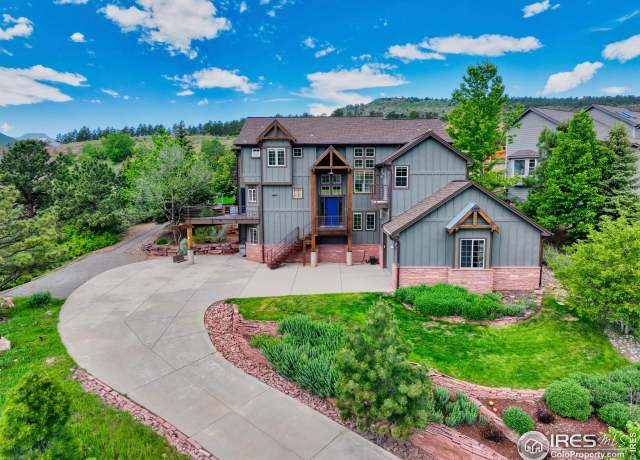 Property at 385 Vasquez Ct, Lyons, CO 80540, 4 beds, 5 baths