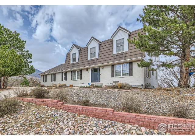 Property at 2850 Orion Dr, Colorado Springs, CO 80906, 5 beds, 4.5 baths