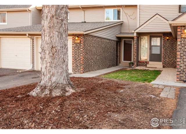 Property at 1634 Centaur Cir, Lafayette, CO 80026, 2 beds, 1.5 baths