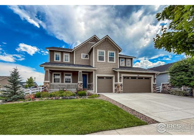 Property at 1910 High Plains Dr, Longmont, CO 80503, 4 beds, 3.5 baths