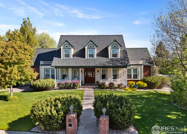 Property at 957 Logan Ct, Loveland, CO 80538, 5 beds, 3.5 baths
