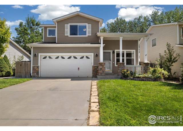 Property at 1208 Monarch Dr, Longmont, CO 80504, 5 beds, 3.5 baths