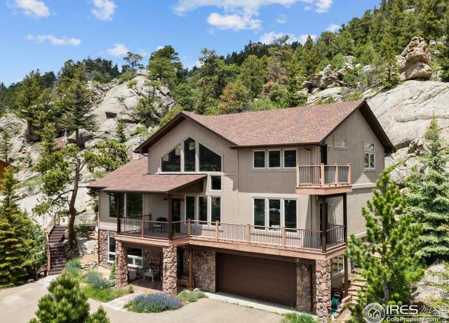 Property at 197 Curry Dr, Estes Park, CO 80517, 3 beds, 3.5 baths