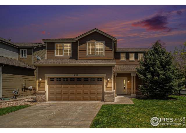 Property at 1232 102nd Ave, Greeley, CO 80634, 3 beds, 2.5 baths