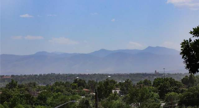 Photo of 7768 Ellen Ln, Denver, CO 80221