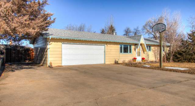 Photo of 218 Skyway Dr, Fort Collins, CO 80525