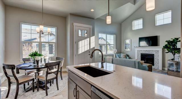 Photo of 208 High Point Dr, Longmont, CO 80504