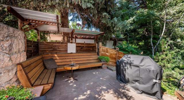 Photo of 2011 Cheyenne St, Golden, CO 80401