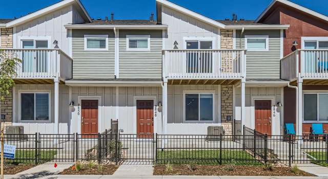 Photo of 2744 Bear Springs Cir, Longmont, CO 80503