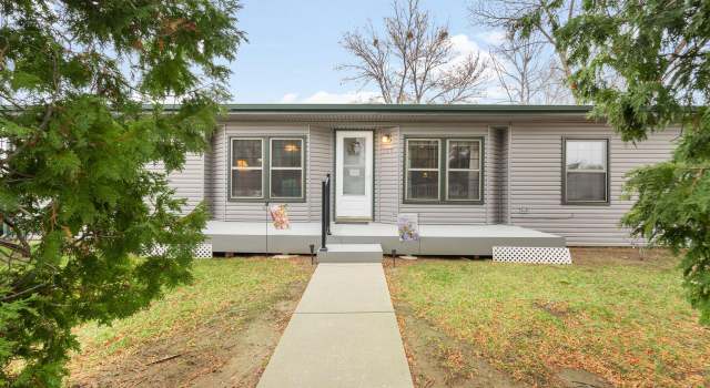 Photo of 228 Leanne Dr, Loveland, CO 80537