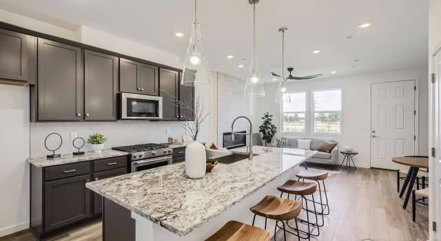 Photo of 2729 Bear Springs Cir, Longmont, CO 80503