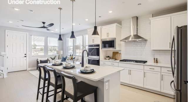Photo of 2759 Bear Springs Cir, Longmont, CO 80503