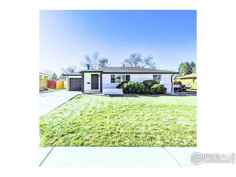 Photo of 8371 Chase Way Arvada, CO 80003