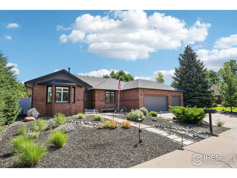 Photo of 1806 Crestone Ct Longmont, CO 80504