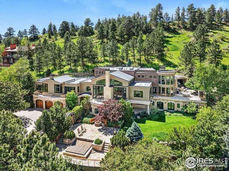 Photo of 45 Bellevue Dr Boulder, CO 80302