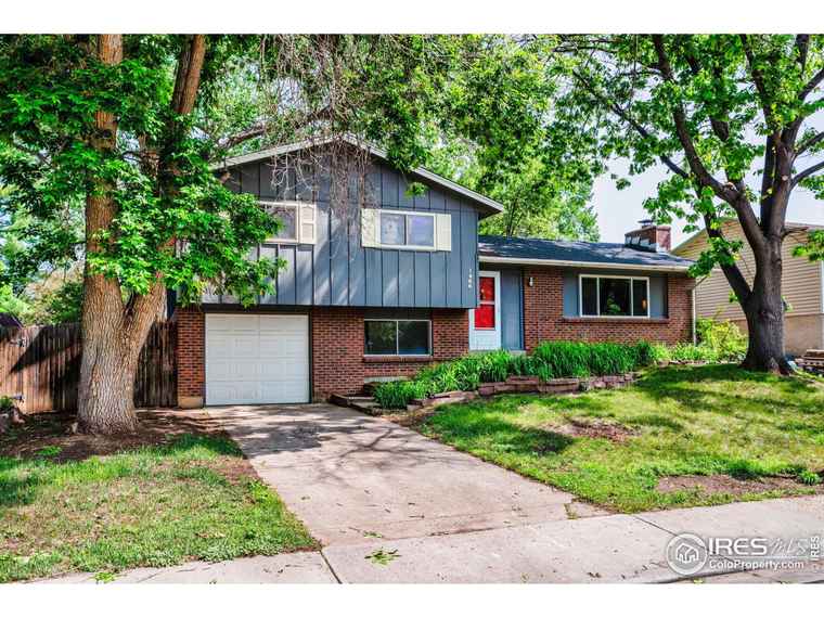 Photo of 1426 Brookfield Dr Longmont, CO 80501