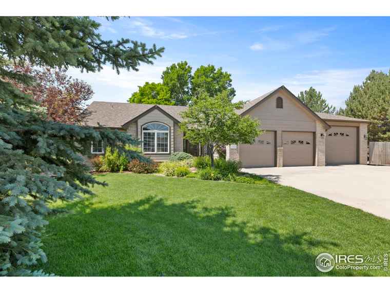 Photo of 4988 Hames Ct Loveland, CO 80537