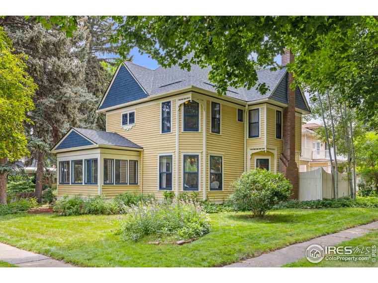 Photo of 831 4th Ave Longmont, CO 80501
