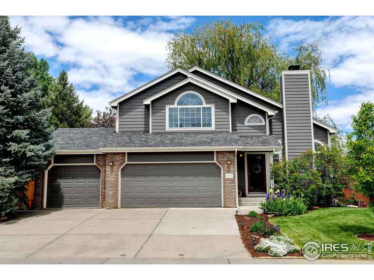Photo of 2132 Sweetwater Creek Dr Fort Collins, CO 80528