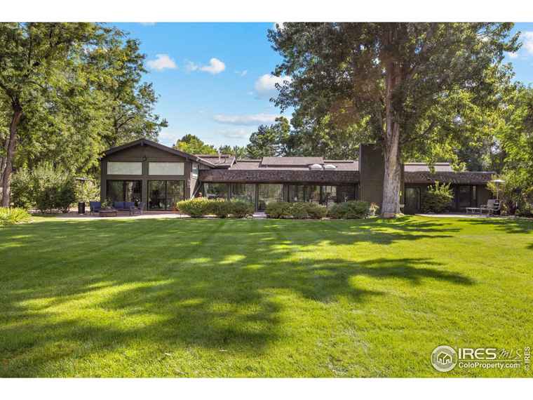 Photo of 819 Gapter Rd Boulder, CO 80303