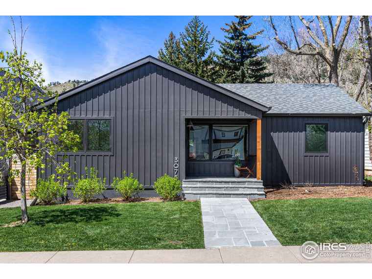 Photo of 3075 9th St Boulder, CO 80304